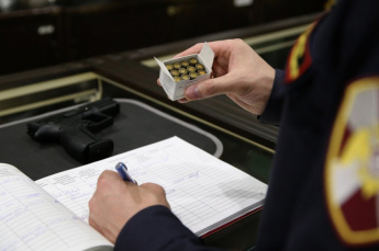 КАК ЗАКОННО СДАТЬ НАЙДЕННОЕ ОРУЖИЕ И ПОЛУЧИТЬ ВОЗНАГРАЖДЕНИЕ